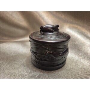 BLACK BOMA Canada Northwest Coast Whales Round Lidded Box CHIPPED